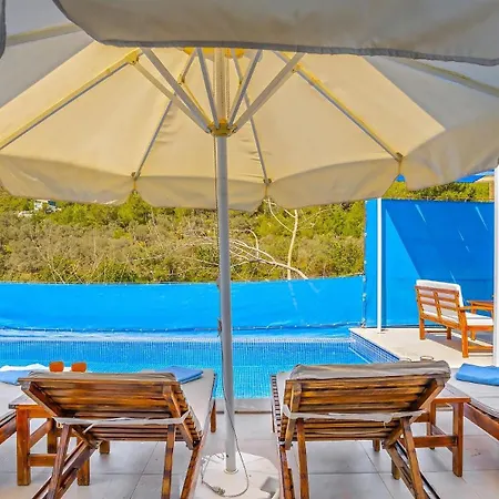 Yesilkoy 2 Bedroom With Pool * Калкан