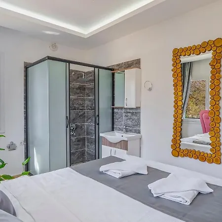 Yesilkoy 2 Bedroom With Pool Вилла *