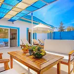 Yesilkoy 2 Bedroom With Pool *