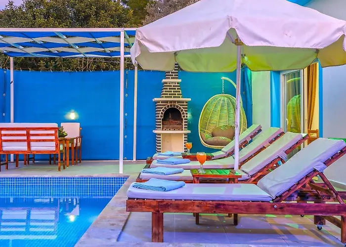 Yesilkoy 2 Bedroom With Pool Villa *