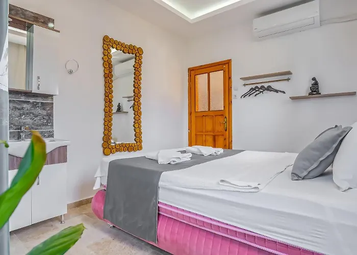 Villa Yesilkoy 2 Bedroom With Pool *